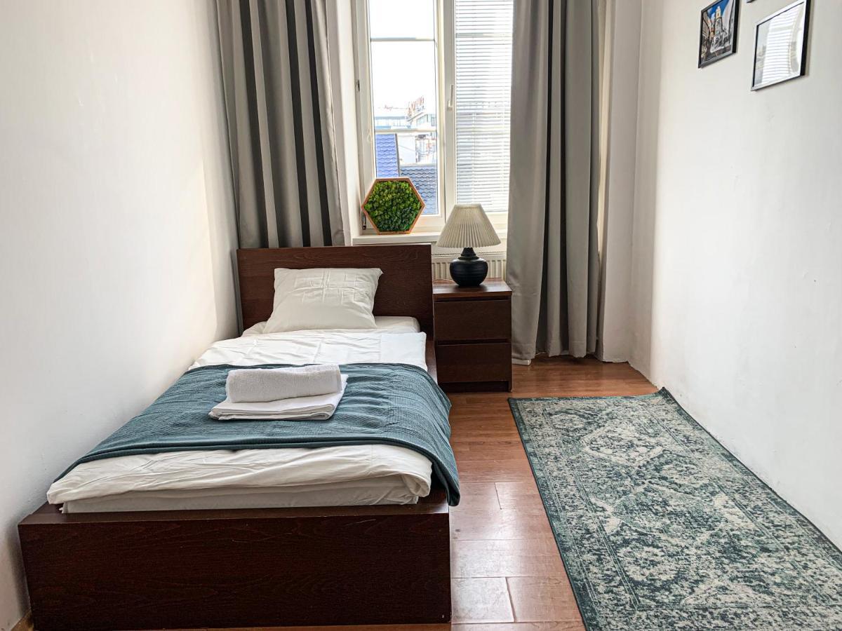 Cozy Downtown City Living Bratysława Zewnętrze zdjęcie